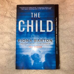 The Child by Fiona Barton Paperback
